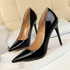 Luxury Casual Shoes for Ladies